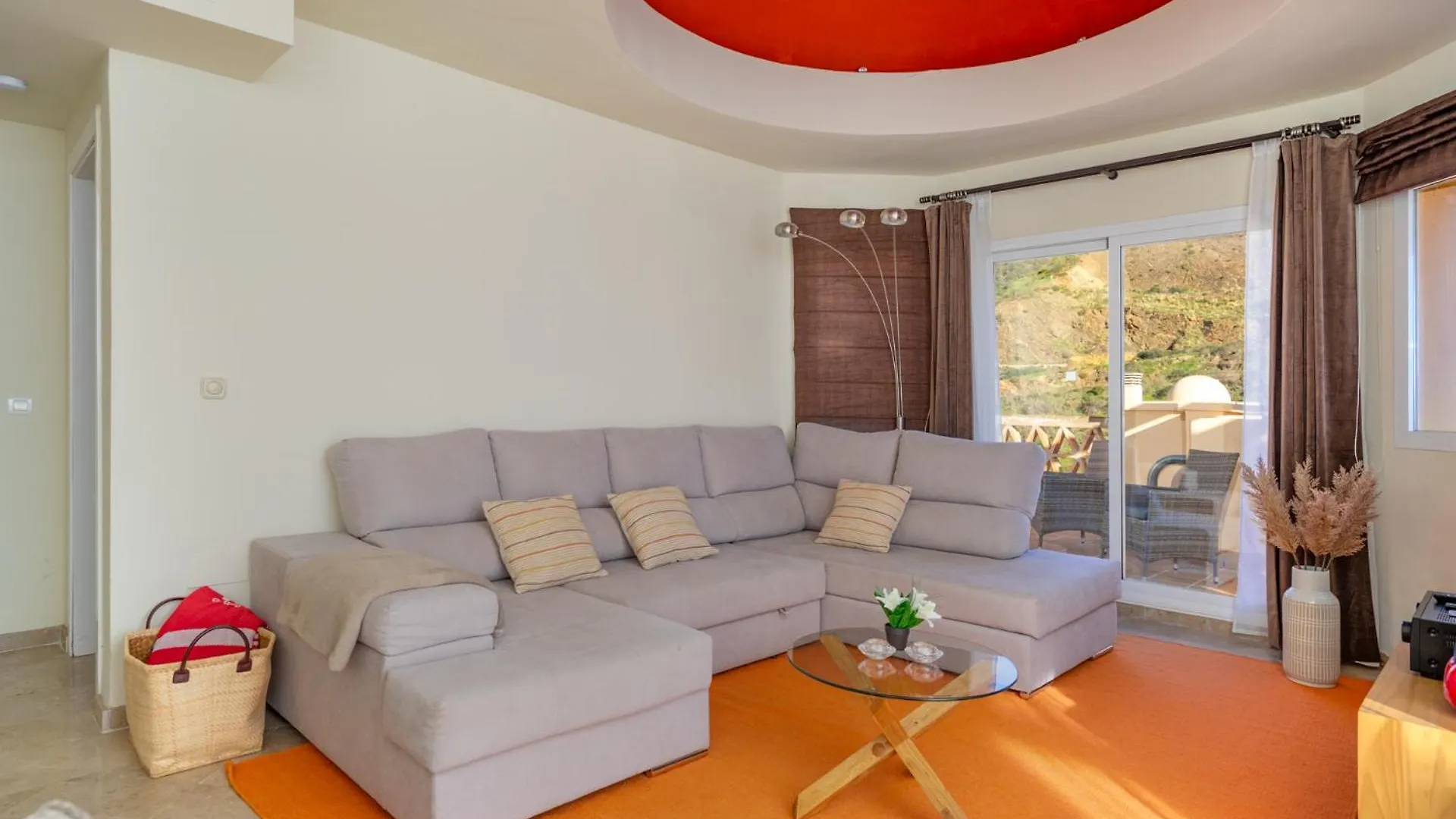 3 Bedroom, Top Floor With Fantastic Terrace And Pools Sitio de Calahonda 0*,